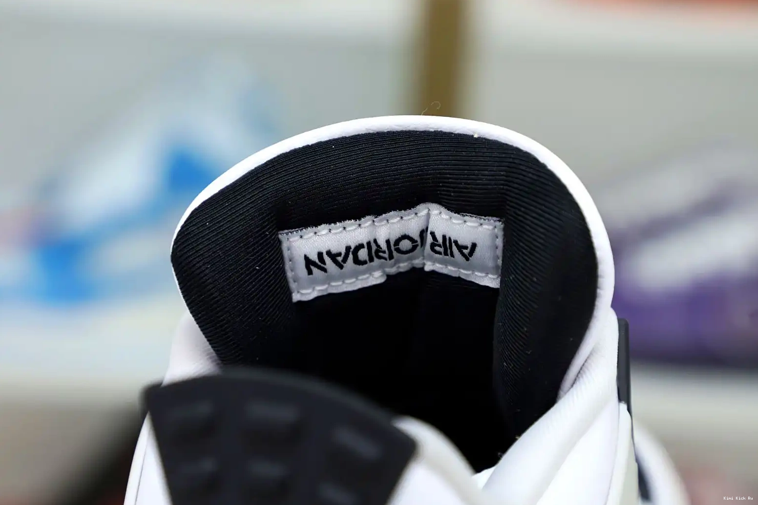 AIR BLACK MILITARY Kimikick JORDAN 4 0816